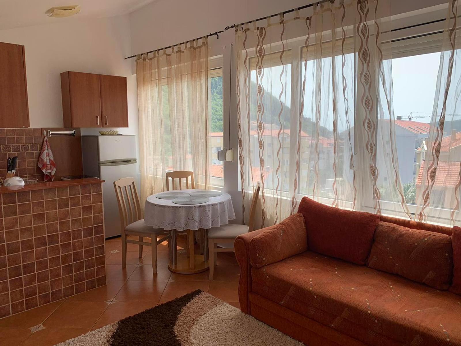 Korolev Apartman Budva